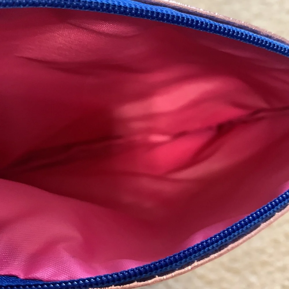 8 IPSY makeup bags.